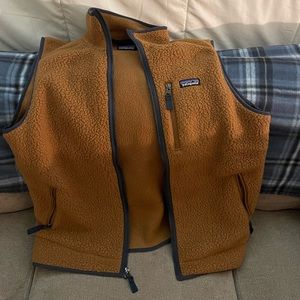 Large Patagonia Vest
